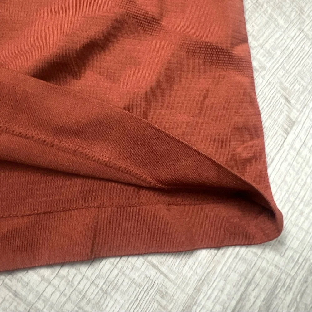 LULULEMON Swiftly Tech Racerback Tank Top
Dark Terracotta Size 8 - Picture 6 of 9